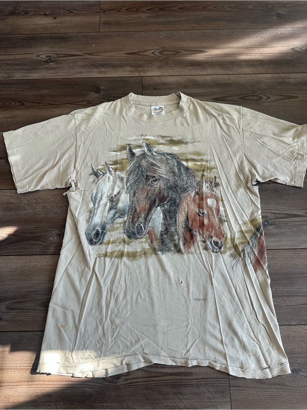 90s Vintage Horse/Western Thrashed AOP Tee - Cream Men’s Sz L